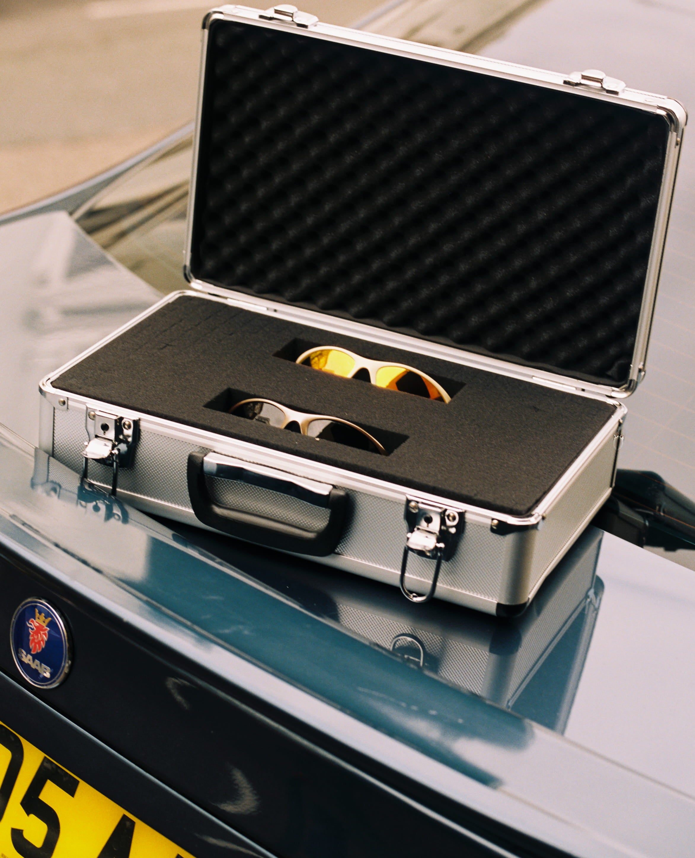 AIM Sunnies - London Gold – Always In Motion
