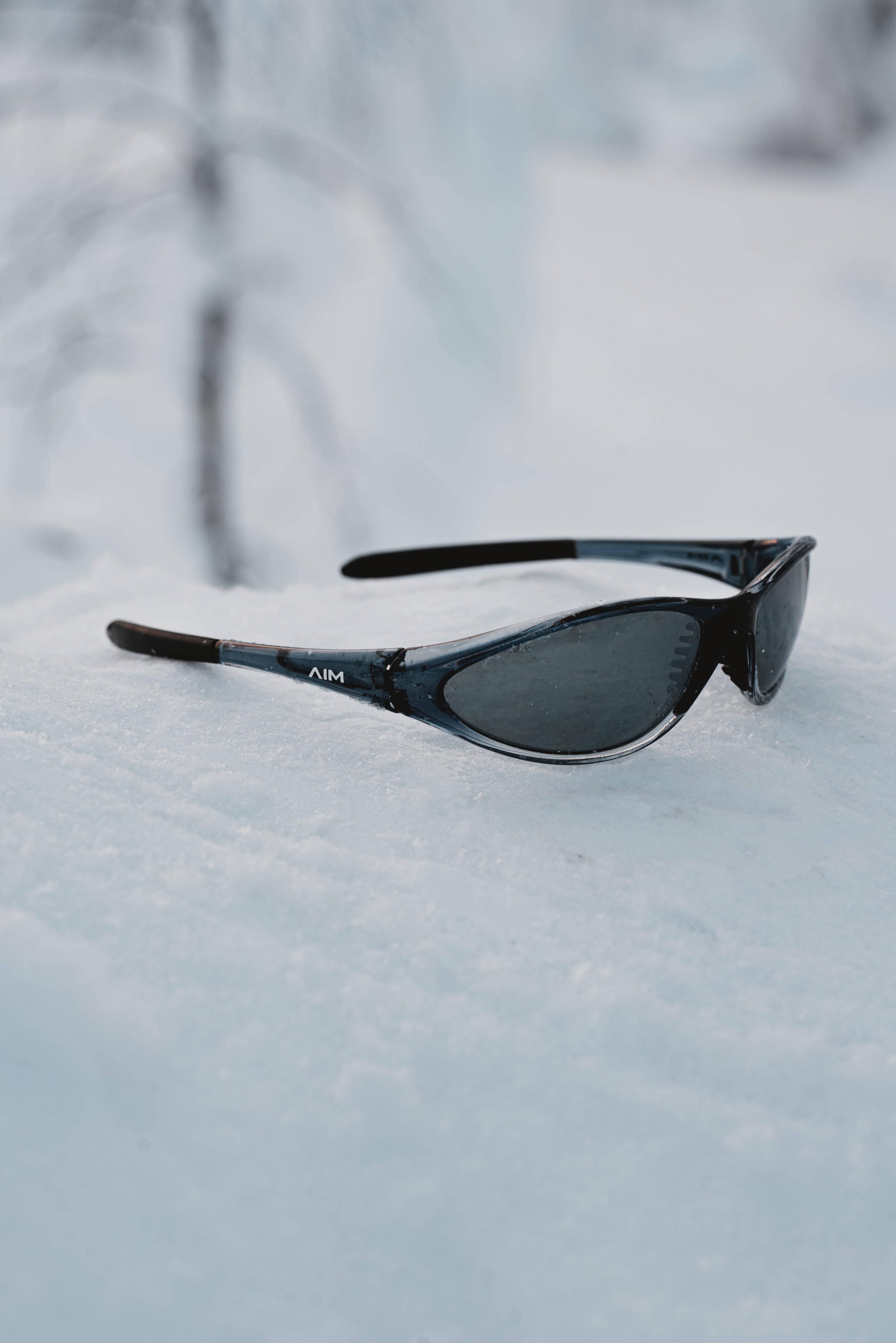 AIM Sunnies - Black Crystal